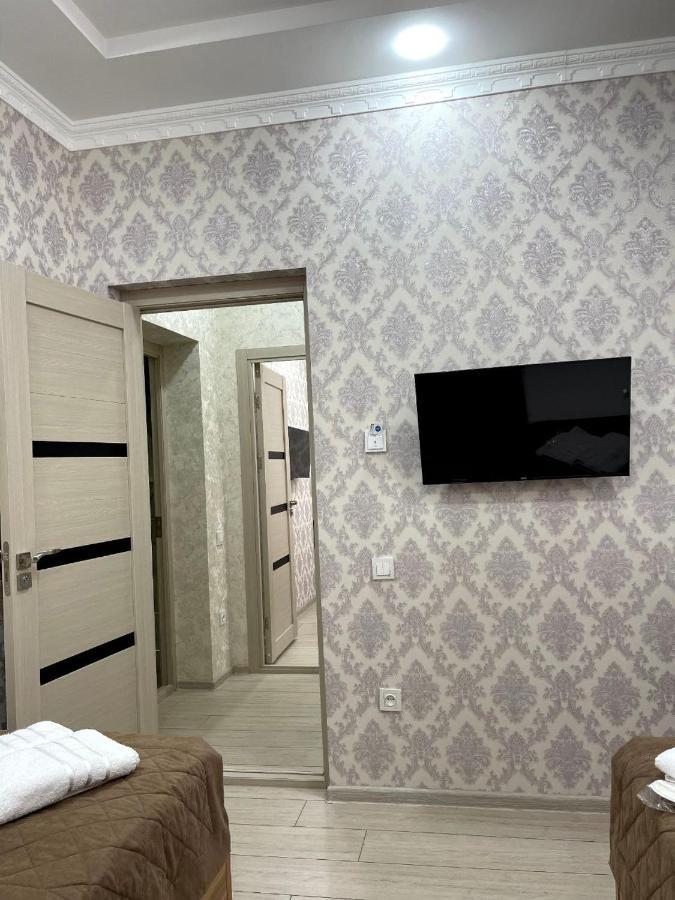 Barhat Hotel ทาชเคนต์ ภายนอก รูปภาพ