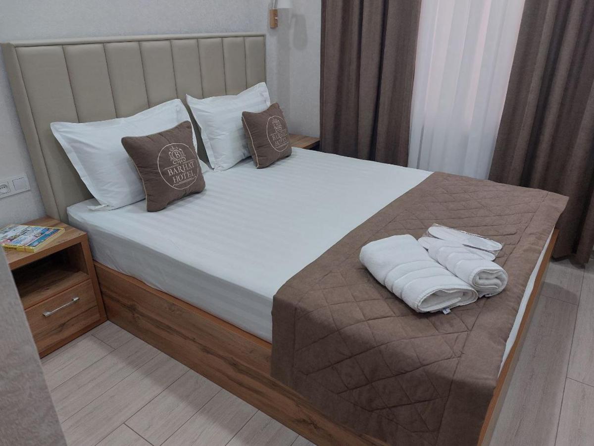 Barhat Hotel ทาชเคนต์ ภายนอก รูปภาพ