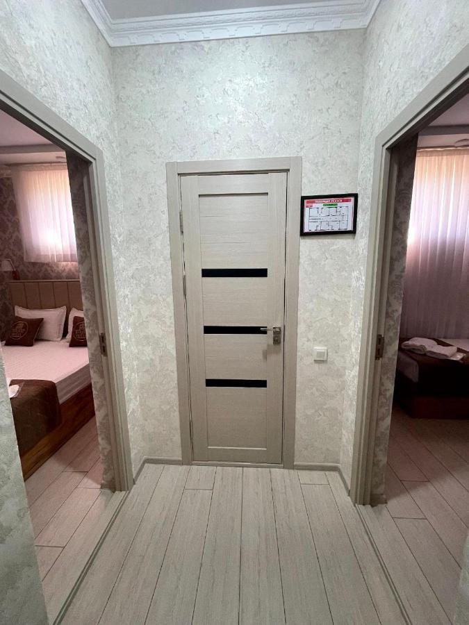 Barhat Hotel ทาชเคนต์ ภายนอก รูปภาพ